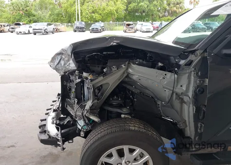 2024 Toyota Tacoma Sr5 2Wd z USA, uszkodzony, nr VIN 3TYKB5FN4RT006076